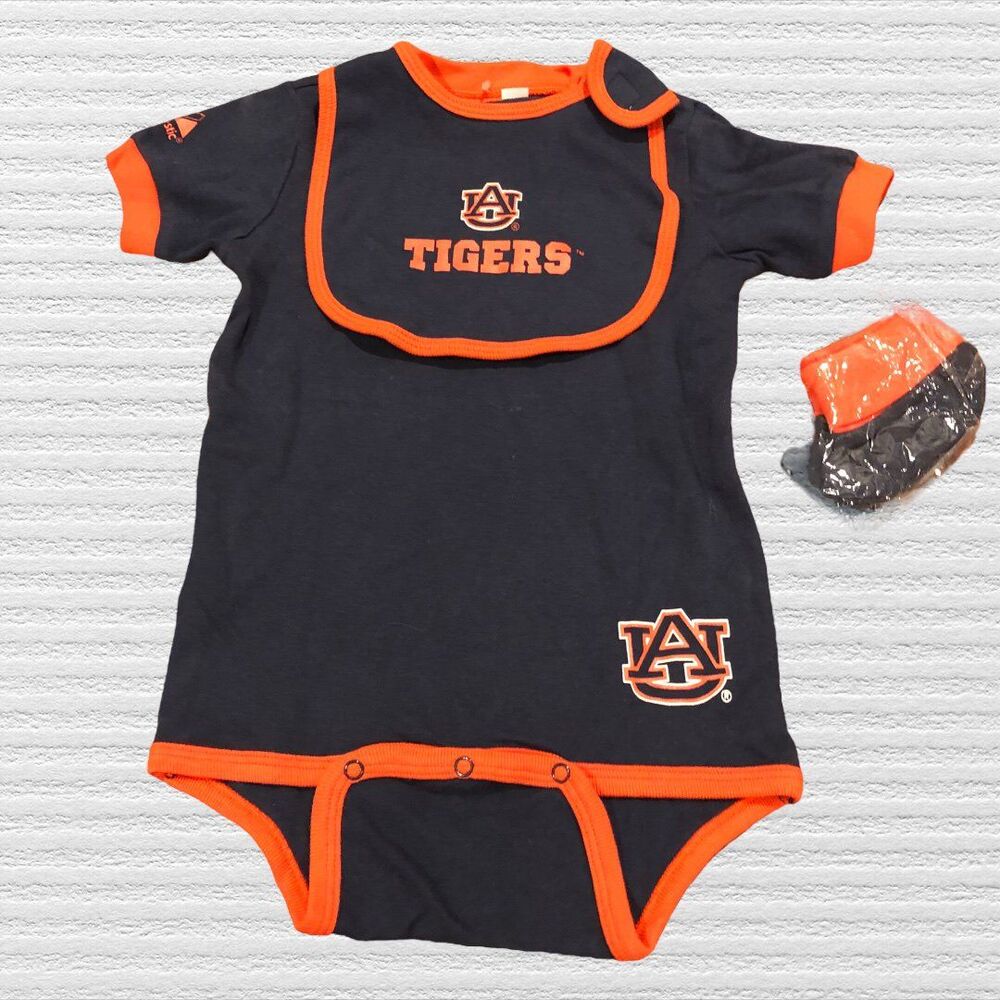 Auburn Tigers Baby Outfit 3pc Set 24M Bodysuit Bib Booties NWT